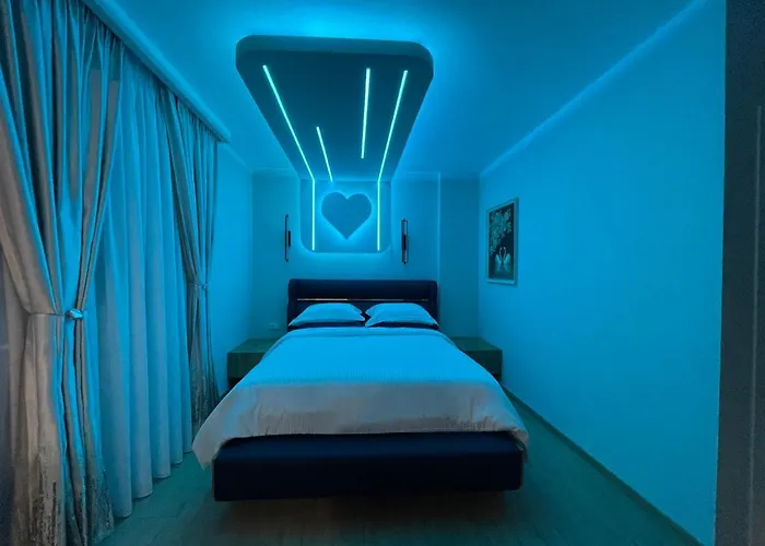 In Center アパート